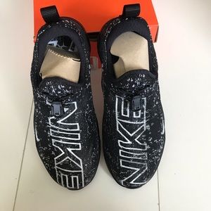 NIKE REACT METCON TRAINING SHOES